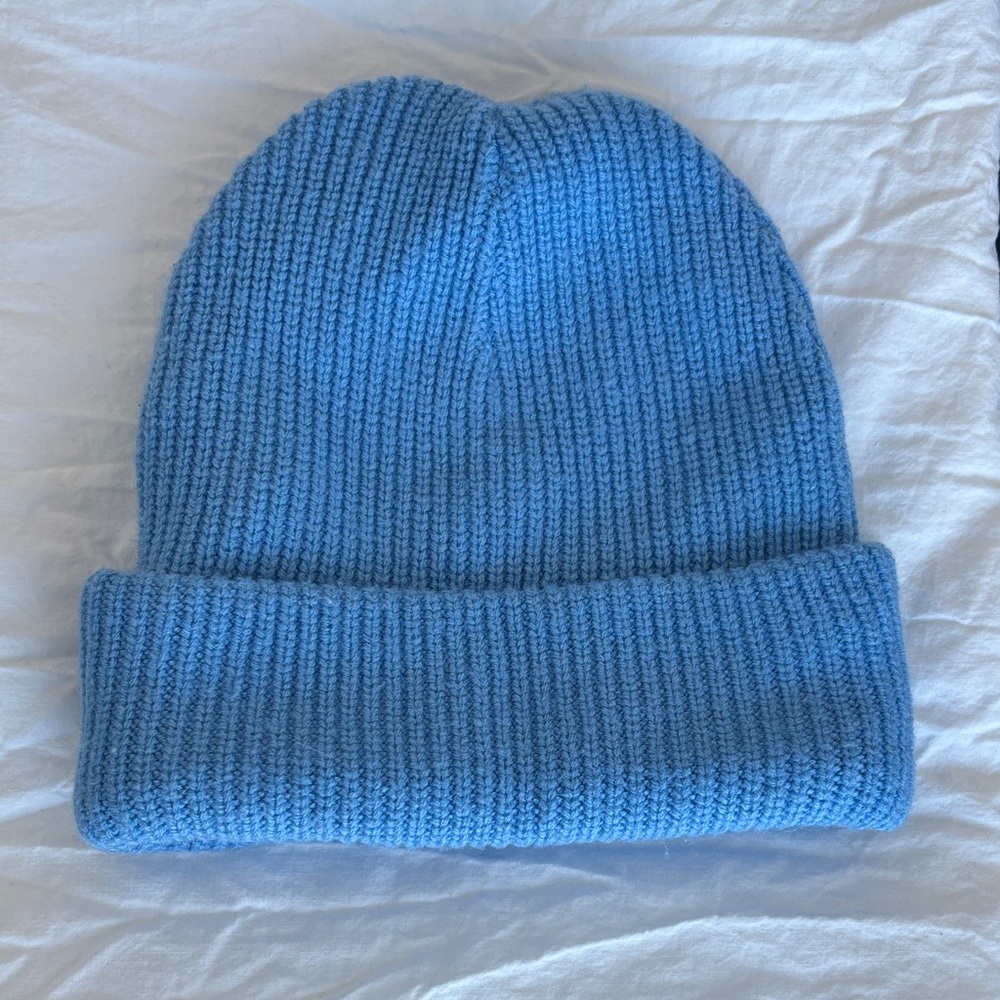 Aritzia Sunday Best Blue Knit Beanie